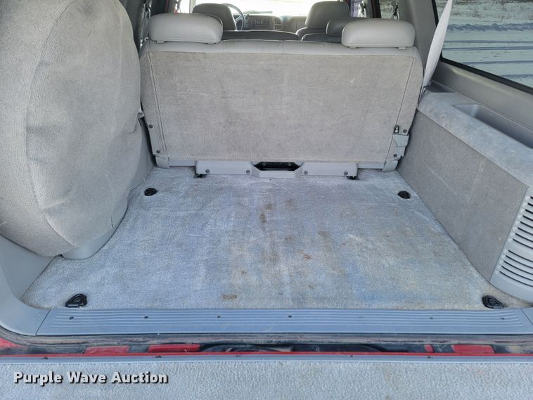 image for item ME9676 1997 Chevrolet Suburban K1500 LT  SUV