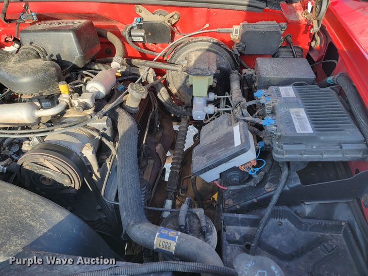 image for item ME9676 1997 Chevrolet Suburban K1500 LT  SUV