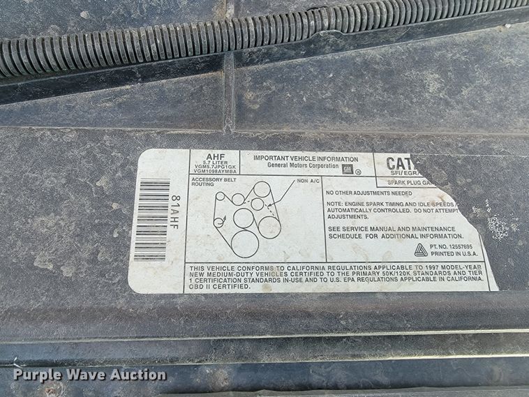 image for item ME9676 1997 Chevrolet Suburban K1500 LT  SUV