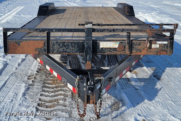 image for item ME9677 2012 PJ B8242  equipment trailer
