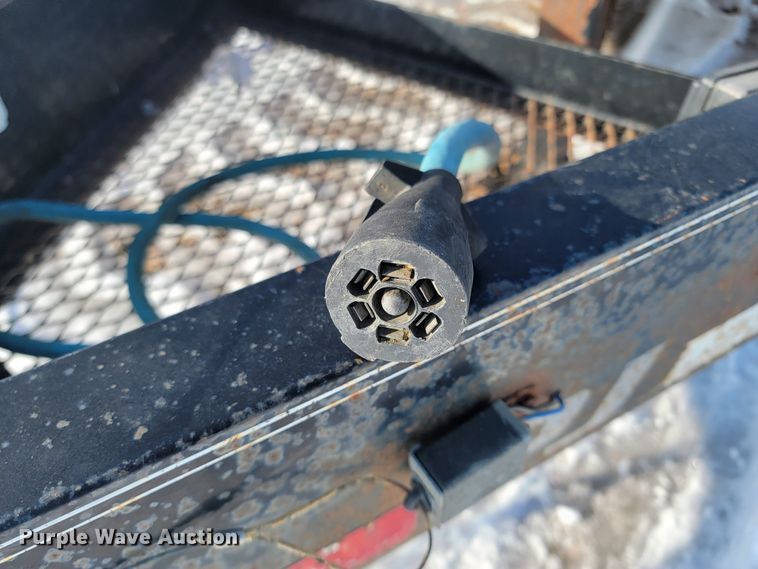 image for item ME9677 2012 PJ B8242  equipment trailer