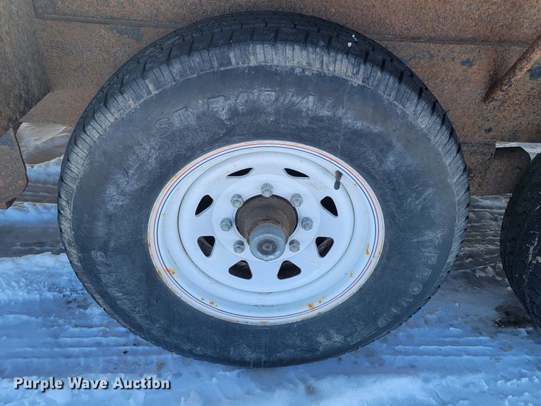 image for item ME9677 2012 PJ B8242  equipment trailer