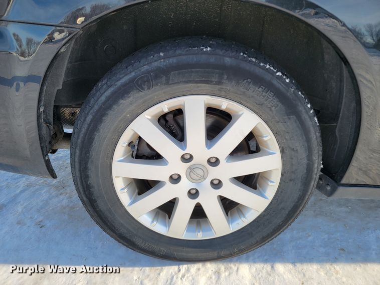 image for item ME9682 2016 Chrysler Town & Country  van