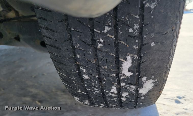 image for item ME9682 2016 Chrysler Town & Country  van