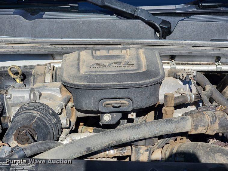 image for item ME9687 2014 Chevrolet 2500HD LTZ  Crew Cab pickup truck