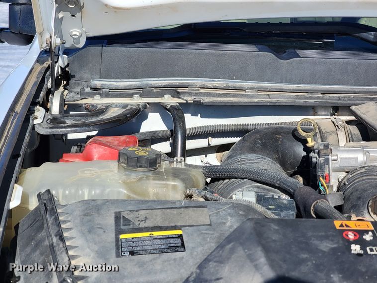 image for item ME9687 2014 Chevrolet 2500HD LTZ  Crew Cab pickup truck