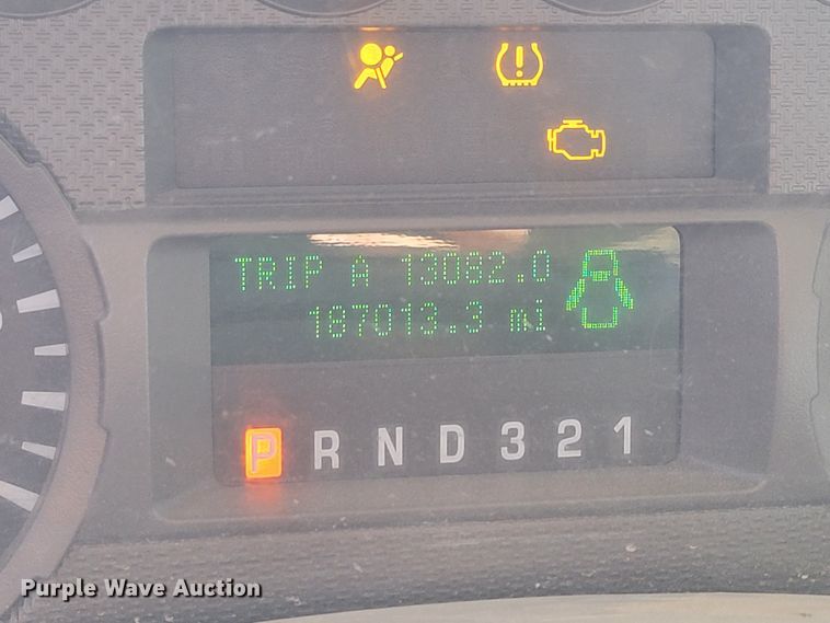 image for item ME9688 2009 Ford F350 Super Duty XL  SuperCab pickup truck