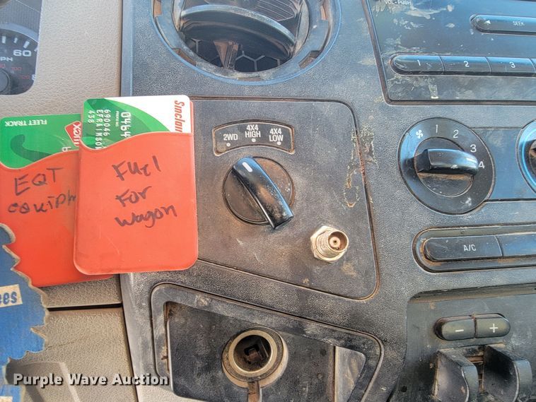 image for item ME9688 2009 Ford F350 Super Duty XL  SuperCab pickup truck