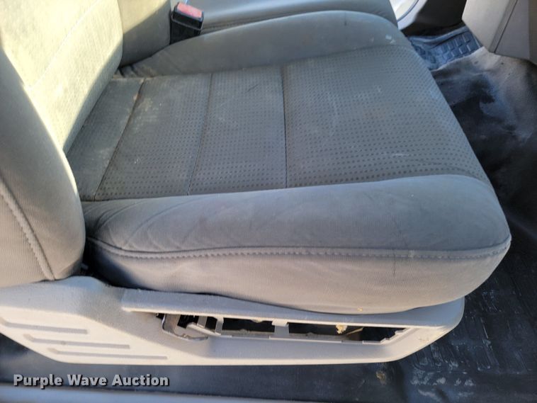 image for item ME9688 2009 Ford F350 Super Duty XL  SuperCab pickup truck