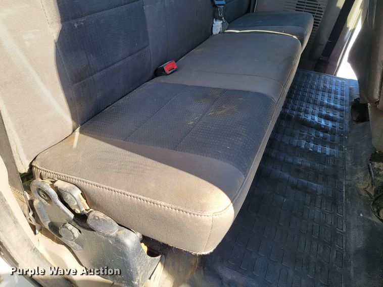 image for item ME9688 2009 Ford F350 Super Duty XL  SuperCab pickup truck