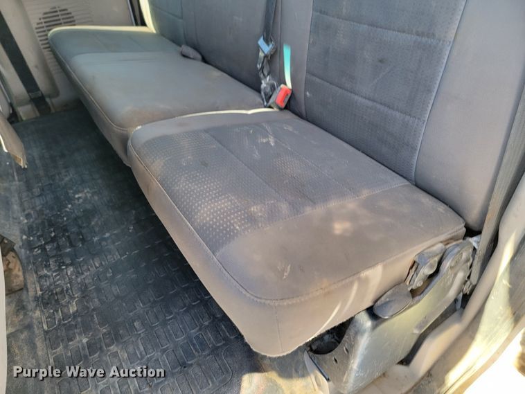 image for item ME9688 2009 Ford F350 Super Duty XL  SuperCab pickup truck