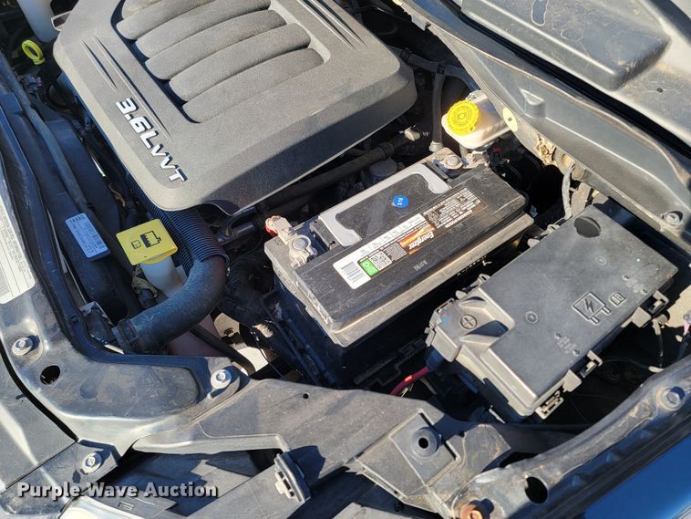 image for item ME9689 2011 Chrysler Town & Country  van