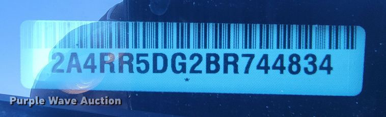image for item ME9689 2011 Chrysler Town & Country  van