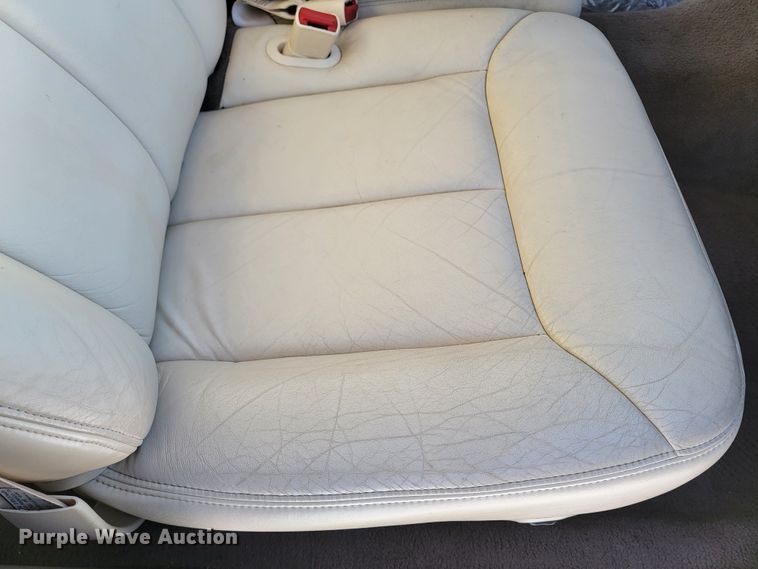 image for item ME9692 1998 Lincoln Town Car