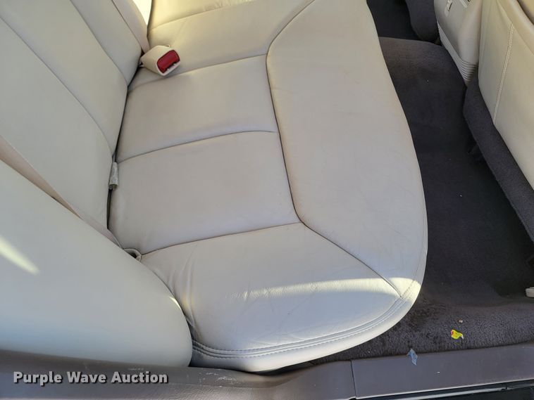 image for item ME9692 1998 Lincoln Town Car