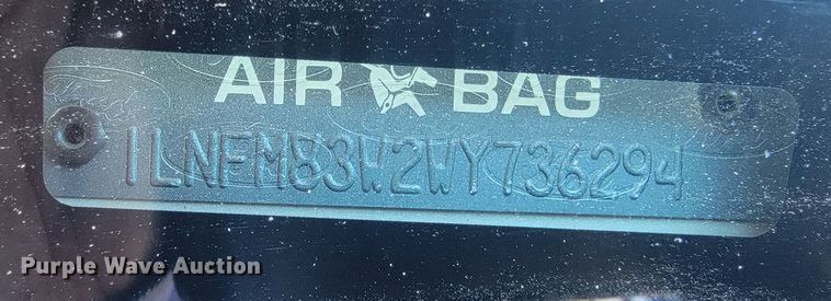 image for item ME9692 1998 Lincoln Town Car