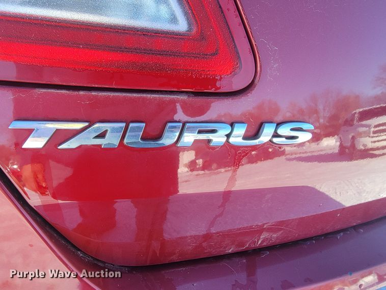 image for item ME9693 2013 Ford Taurus SEL