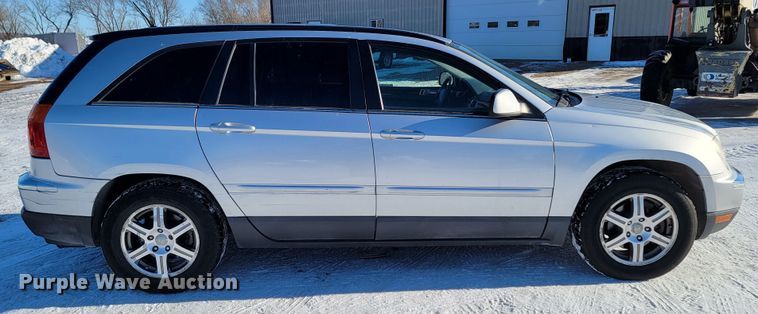 image for item ME9694 2007 Chrysler Pacifica Touring  SUV