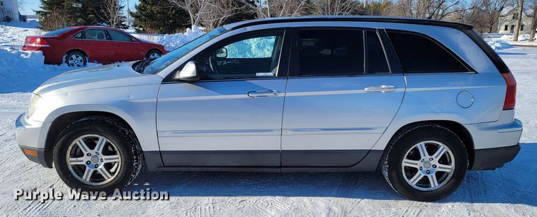 image for item ME9694 2007 Chrysler Pacifica Touring  SUV