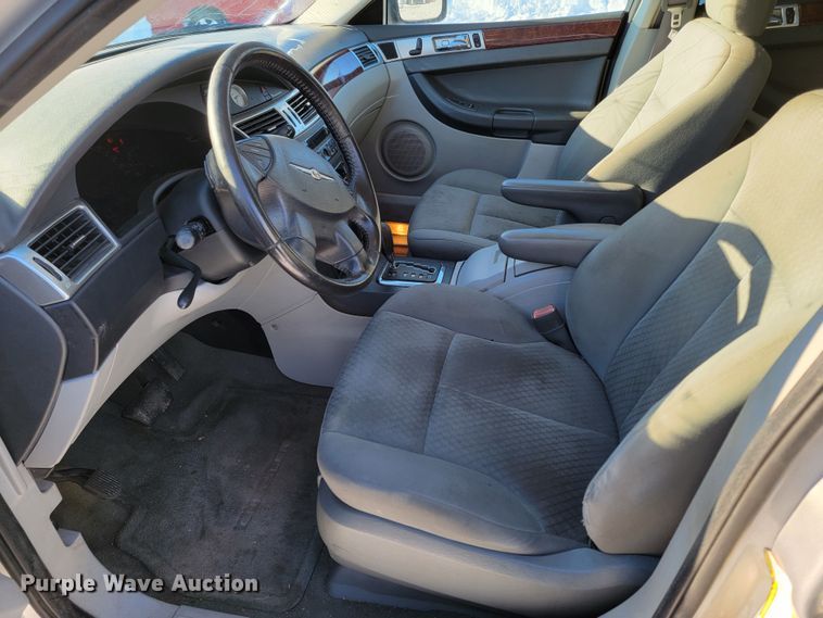 image for item ME9694 2007 Chrysler Pacifica Touring  SUV