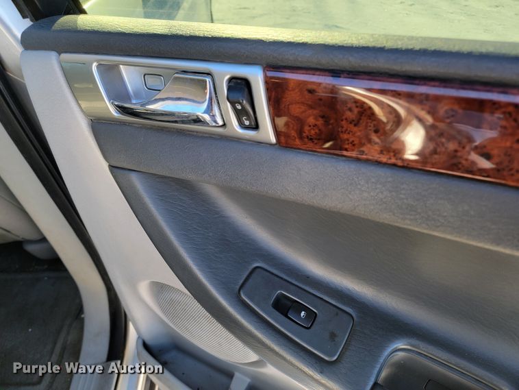 image for item ME9694 2007 Chrysler Pacifica Touring  SUV