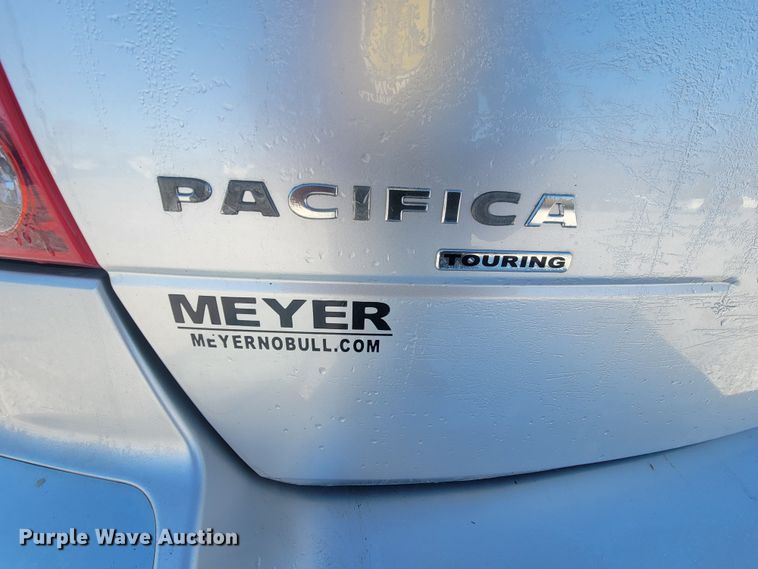 image for item ME9694 2007 Chrysler Pacifica Touring  SUV