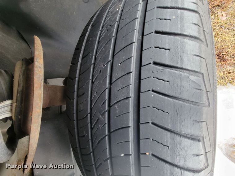 image for item ME9694 2007 Chrysler Pacifica Touring  SUV