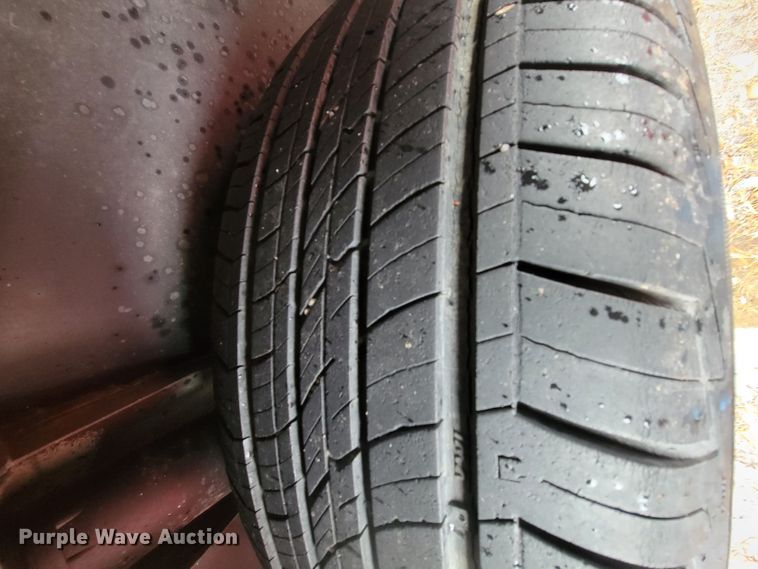 image for item ME9694 2007 Chrysler Pacifica Touring  SUV