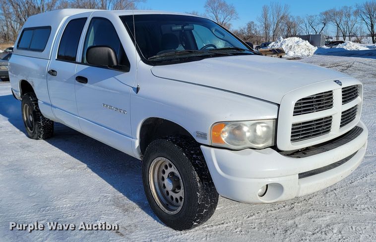 image for item ME9695 2003 Dodge Ram 1500 SLT  Quad Cab pickup truck