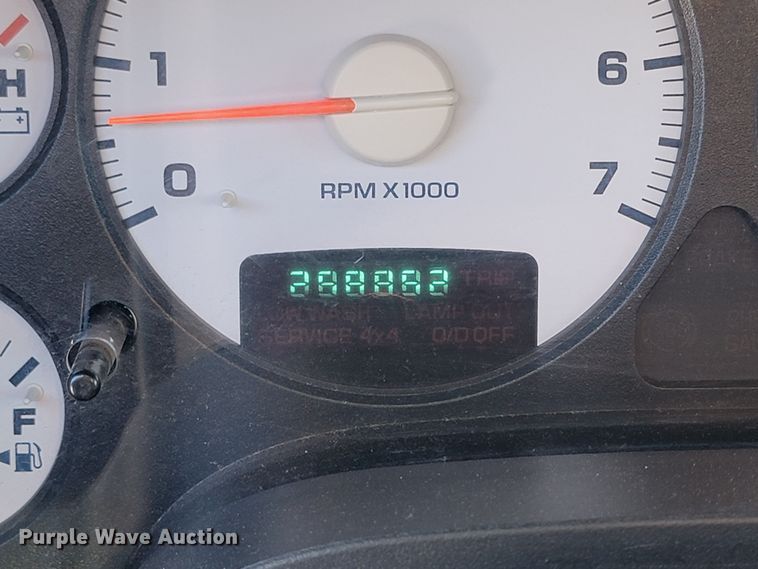 image for item ME9695 2003 Dodge Ram 1500 SLT  Quad Cab pickup truck