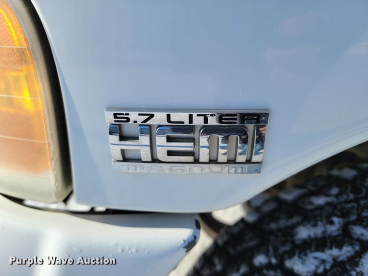 image for item ME9695 2003 Dodge Ram 1500 SLT  Quad Cab pickup truck