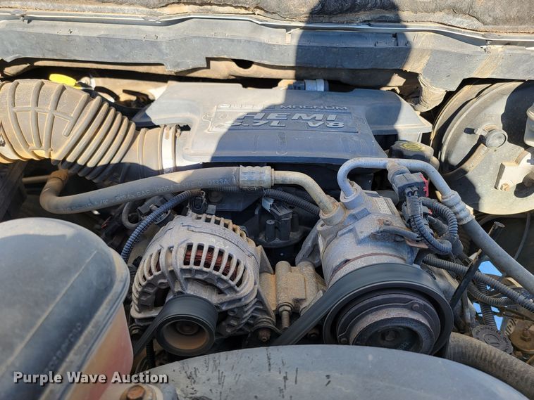 image for item ME9695 2003 Dodge Ram 1500 SLT  Quad Cab pickup truck