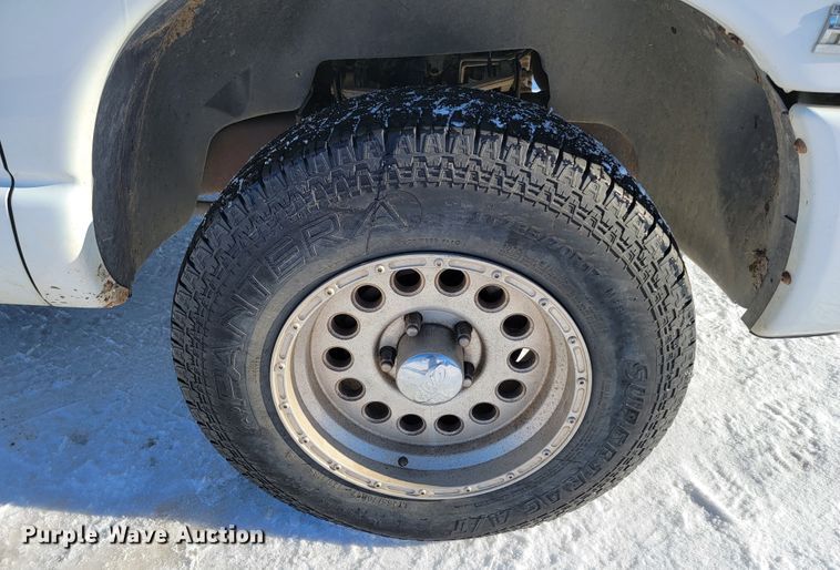 image for item ME9695 2003 Dodge Ram 1500 SLT  Quad Cab pickup truck