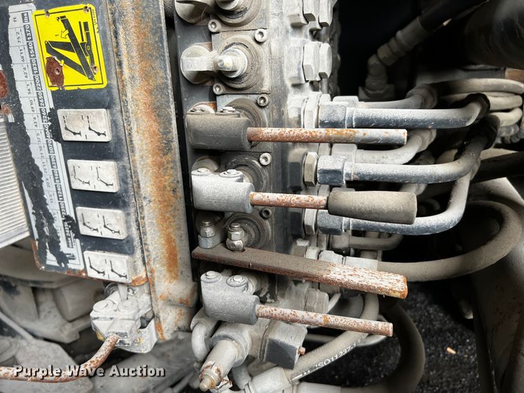 image for item MF9801 2003 Hiab 250-3  crane