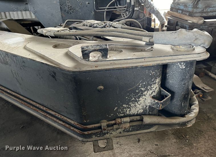 image for item MF9801 2003 Hiab 250-3  crane