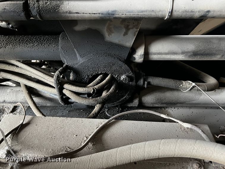 image for item MF9801 2003 Hiab 250-3  crane