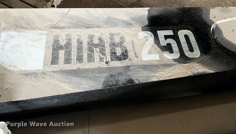 image for item MF9801 2003 Hiab 250-3  crane