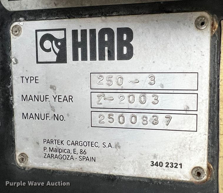 image for item MF9801 2003 Hiab 250-3  crane