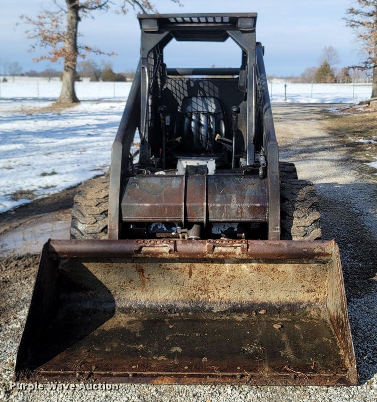 image for item MH9718 1994 Bobcat 773  skid steer loader