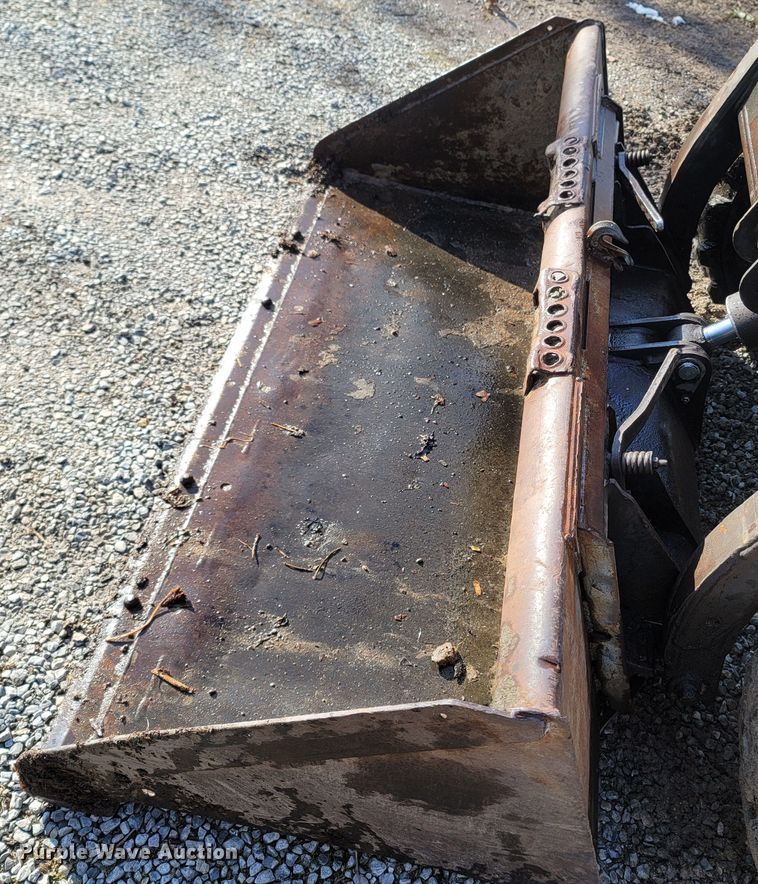 image for item MH9718 1994 Bobcat 773  skid steer loader