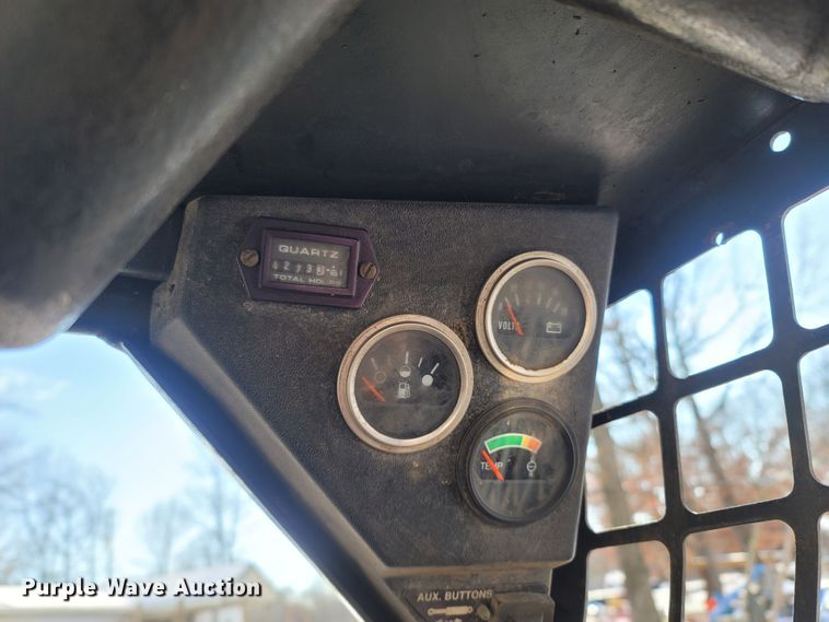 image for item MH9718 1994 Bobcat 773  skid steer loader