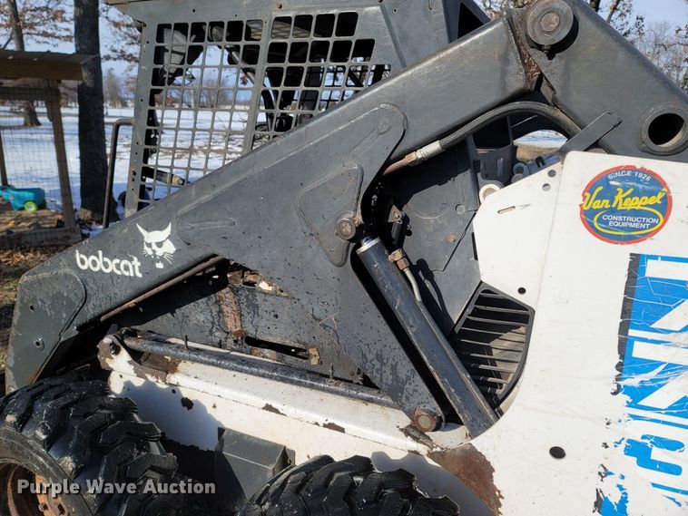 image for item MH9718 1994 Bobcat 773  skid steer loader