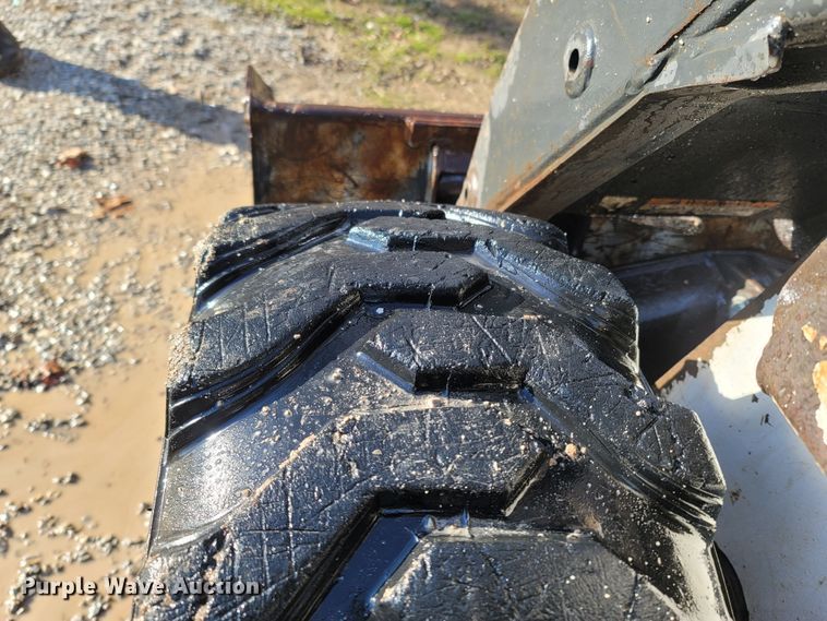 image for item MH9718 1994 Bobcat 773  skid steer loader