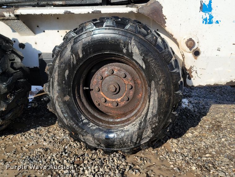 image for item MH9718 1994 Bobcat 773  skid steer loader