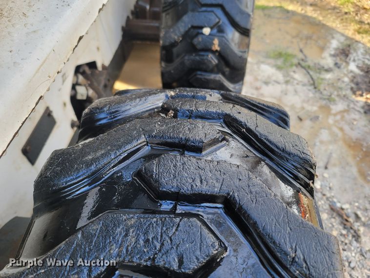 image for item MH9718 1994 Bobcat 773  skid steer loader