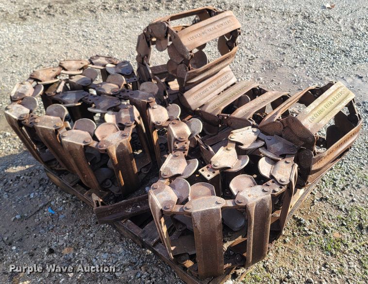 image for item MH9719 (2) Loegering Trail Blazers 15"W over the tire tracks