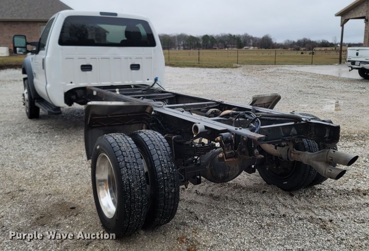 image for item MH9749 2016 Ford F550 Super Duty  truck cab and chassis