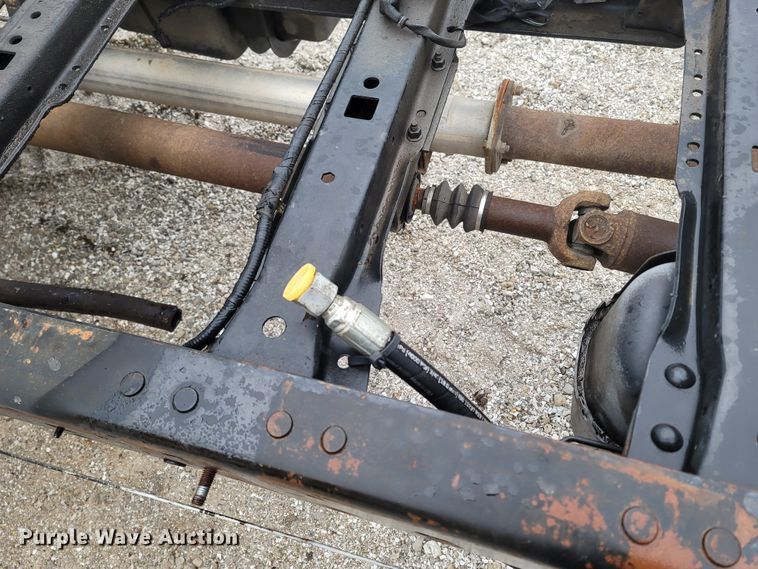 image for item MH9749 2016 Ford F550 Super Duty  truck cab and chassis