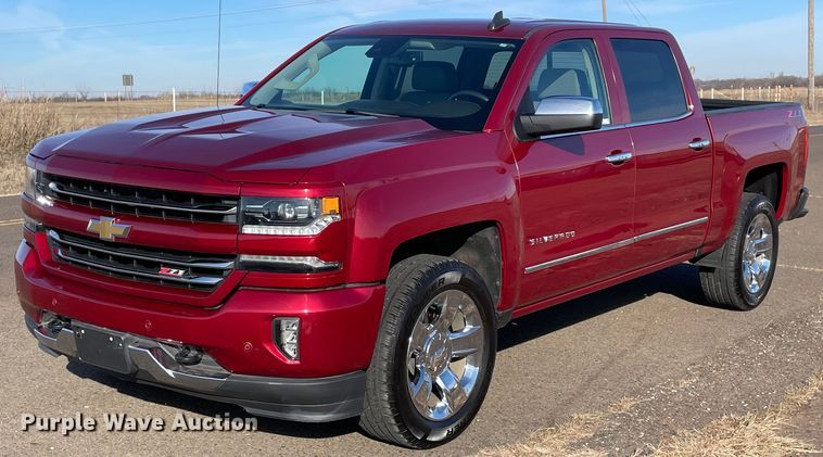 image for item MI9761 2018 Chevrolet Silverado 1500 LTZ  Crew Cab pickup truck