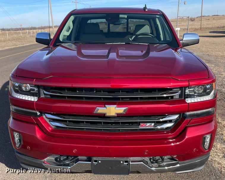image for item MI9761 2018 Chevrolet Silverado 1500 LTZ  Crew Cab pickup truck